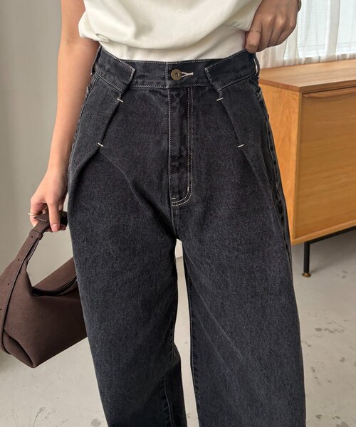 CAPRICIEUX LE'MAGE(カプリシューレマージュ)の「【サイズ展開あり】タックワイドデニム(デニムパンツ・レディース・ブルー/ブラック・PS/38/36)」の11枚目の写真