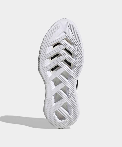adidas(アディダス)の「トレッドスピード TREADSPEED / ランニングシューズ / アディダス adidas(スニーカー・レディース・ブラック×ホワイト・23.0cm/23.5cm/24.0cm/24.5cm/25.0cm/25.5cm)」の3枚目の写真