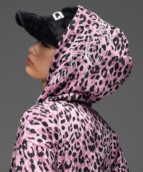 X-girl（エックスガール）の「ALL OVER PRINT COMPACT ZIP UP SWEAT HOODIE（パーカー・レディース・レオパード/カモフラージュ/ピンク・S/M）」の17枚目の写真