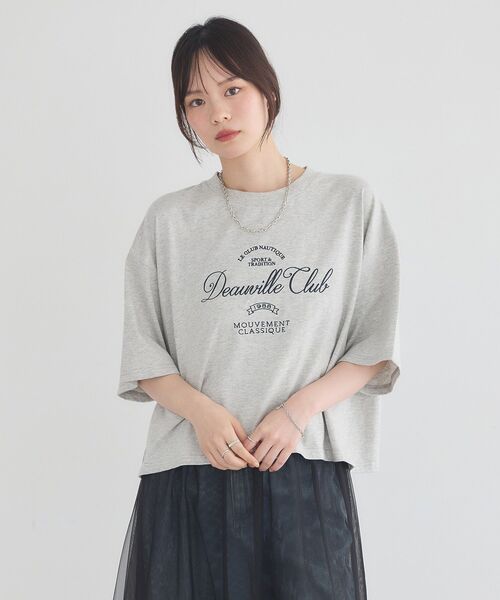 earth music&ecology（アースミュージックアンドエコロジー）の「カレッジロゴ刺繍Tシャツ（Tシャツ/カットソー・レディース・オレンジ/ライトグレー/ダークネイビー・FREE）」の12枚目の写真