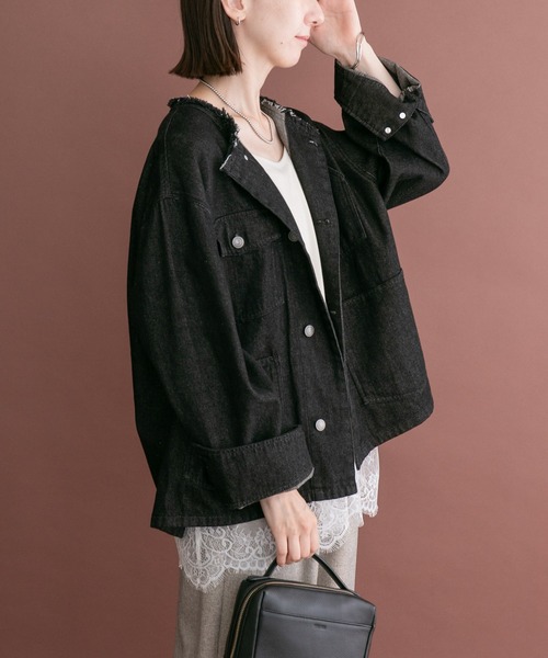 ITEMS URBANRESEARCH(アイテムズ アーバンリサーチ)の「デニムオーバーノーカラージャケット(デニムジャケット・レディース・インディゴブルー/ブラウン/ブラック・FREE)」の18枚目の写真