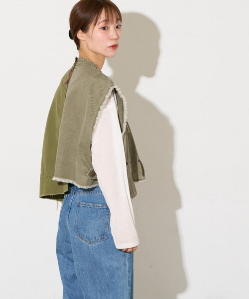 etsinta(エシンタ)の「【etsinta】ミリタリークロップドベスト(ベスト・レディース・カーキ/ブラック・ONE SIZE)」の6枚目の写真