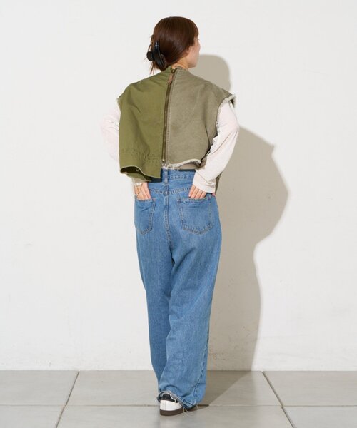 etsinta(エシンタ)の「【etsinta】ミリタリークロップドベスト(ベスト・レディース・カーキ/ブラック・ONE SIZE)」の3枚目の写真