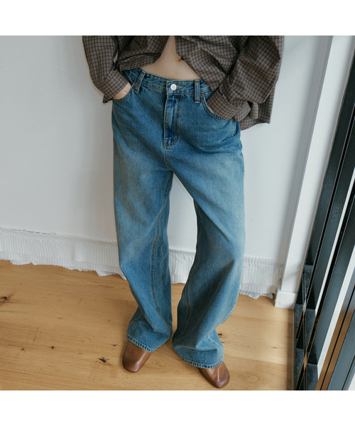 FRIVER07(フリバー07)の「Natural washed denim pants FRFA01DP04_Blue(デニムパンツ・レディース・ブルー・SMALL/MEDIUM)」の1枚目の写真