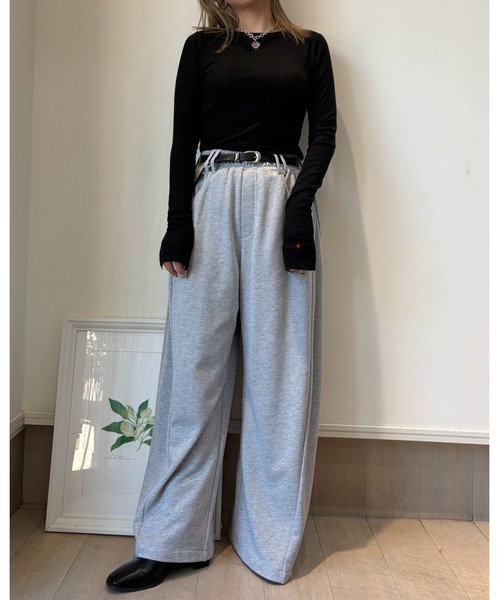 SETiA(セチア)の「ハートシルクカシミヤリブトップス(Tシャツ/カットソー・レディース・ブラック/アイボリー・FREE)」の7枚目の写真