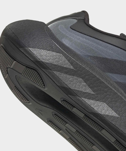 adidas(アディダス)の「ハイパーブースト EPHR LT / HYPERBOOST EPHR LT / アディダスオリジナルス adidas Originals(スニーカー・メンズ・ブラック・29.0cm/28.5cm/28.0cm/27.5cm/27.0cm/26.5cm/26.0cm/25.5cm/25.0cm/24.5cm/24.0cm/23.5cm/23.0cm/22.5cm/22.0cm)」の12枚目の写真