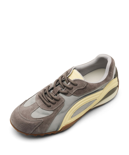 SPUR(シュプール)の「Stride Leather Softly Sneakers 牛革スニーカー 5.5cmヒール -WA9007(2色)(スニーカー・レディース・グレー/アイボリー・23cm/23.5cm/24cm/24.5cm/25cm)」の8枚目の写真