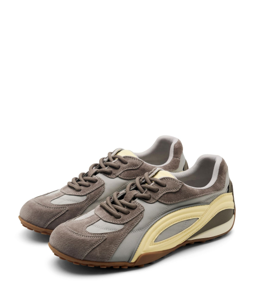 SPUR(シュプール)の「Stride Leather Softly Sneakers 牛革スニーカー 5.5cmヒール -WA9007(2色)(スニーカー・レディース・グレー/アイボリー・23cm/23.5cm/24cm/24.5cm/25cm)」の14枚目の写真