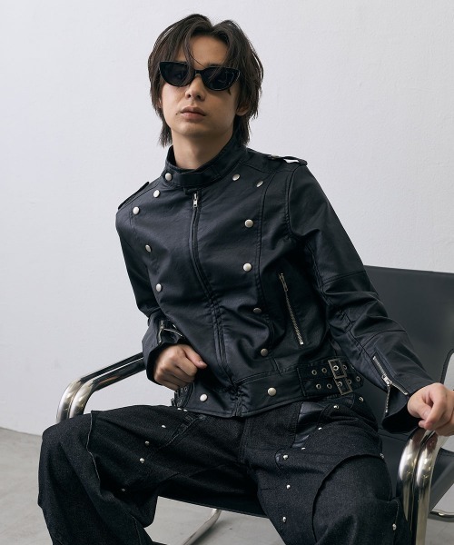 Shoowtime（ショウタイム）の「Military Studded Cropped Faux Leather Jacket / ミリタリースタッズクロップドフェイクレザージャケット（ミリタリージャケット・メンズ・ブラック・X-LARGE/LARGE/MEDIUM）」の9枚目の写真