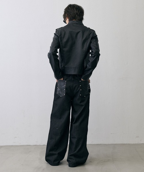 Shoowtime（ショウタイム）の「Military Studded Cropped Faux Leather Jacket / ミリタリースタッズクロップドフェイクレザージャケット（ミリタリージャケット・メンズ・ブラック・X-LARGE/LARGE/MEDIUM）」の20枚目の写真