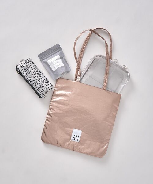 AMERICAN HOLIC（アメリカンホリック）の「【ホリホリ】スクエアーシャイニートートバッグ（トートバッグ・レディース・ブロンズ/ライトブルー/ホワイト・FREE）」の5枚目の写真