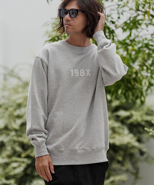 CAMBIO(カンビオ)の「msw1966- ヘビー裏毛プリントCNスウェット - 198X(2602144MCB)(スウェット・メンズ・ホワイト/ブラック/ミックスグレー/ネイビー・S/M/L/XL)」の3枚目の写真