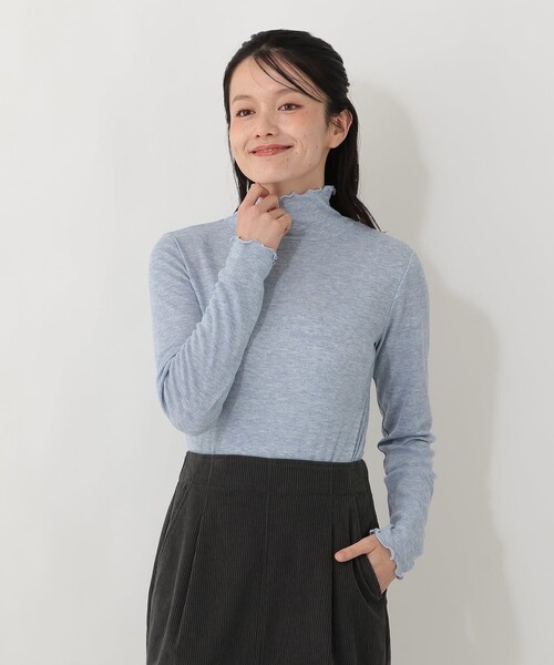 Afternoon Tea(アフタヌーンティー)の「【吸湿発熱】シアーフライスメロウハイネックプルオーバー(Tシャツ/カットソー・レディース・アイボリー/ライトブルー/レッド/ダークグレー・MEDIUM)」の3枚目の写真