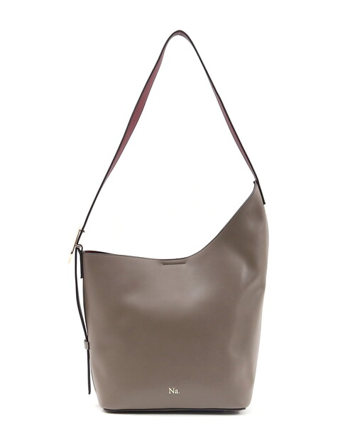 Nananoel(ナナノエル)の「ASYMMETRY ONESHOULDER BAG(ショルダーバッグ・レディース・グレー系/ブラック/ブルー/ブラウン・FREE)」の21枚目の写真