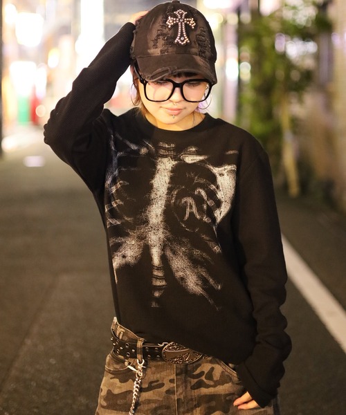 ATMARK(アットマーク)の「<2サイズ展開 / ユニセックス>ATMARK ボーンプリント サーマルロングスリーブTシャツ 骨 長袖(Tシャツ/カットソー・メンズ・ピンク/ブラック・L/M)」の21枚目の写真