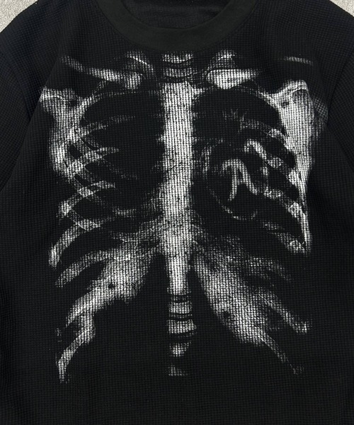 ATMARK(アットマーク)の「<2サイズ展開 / ユニセックス>ATMARK ボーンプリント サーマルロングスリーブTシャツ 骨 長袖(Tシャツ/カットソー・メンズ・ピンク/ブラック・L/M)」の6枚目の写真