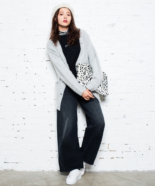 WEGO(ウィゴー)の「WEGO/クラッシュワイドデニムパンツ(デニムパンツ・レディース・スミクロ/ダークインディゴブルー/インディゴブルー・MEDIUM/LARGE)」の18枚目の写真