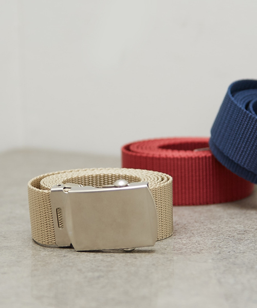 STUDIOUS（ステュディオス）の「ガチャベルト（ベルト・メンズ・ベージュ/ブラック/カーキ/ホワイト/レッド/ブルー/パープル/マスタード・FREE）」の4枚目の写真