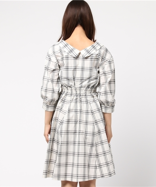 JILL by JILL STUART（ジルバイジルスチュアート）の「【CanCam  5月号掲載】SHIRR WAIST SHIRT DRESS（シャツワンピース・レディース・ホワイト系その他/ピンク/ホワイト・MEDIUM/SMALL）」の6枚目の写真