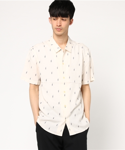 ALLSAINTS(オールセインツ)の「CYGNUS SHORT SLEEVE SHIRT(シャツ/ブラウス・メンズ・ブラック/ホワイト・X-SMALL/LARGE/MEDIUM/SMALL)」の13枚目の写真