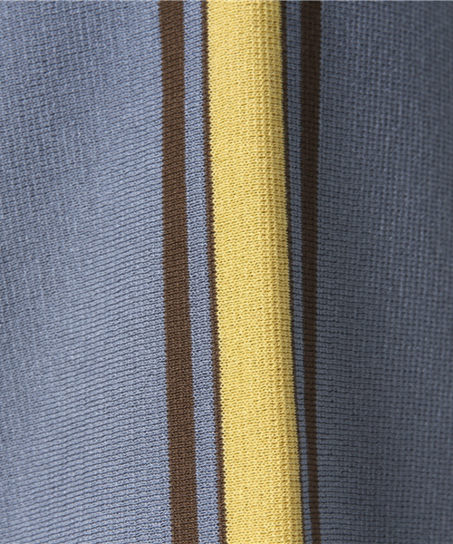 UNITED TOKYO（ユナイテッドトウキョウ）の「ラインニット（ニット/セーター・メンズ・オフホワイト/ネイビー/サックスブルー・3/2/1）」の8枚目の写真