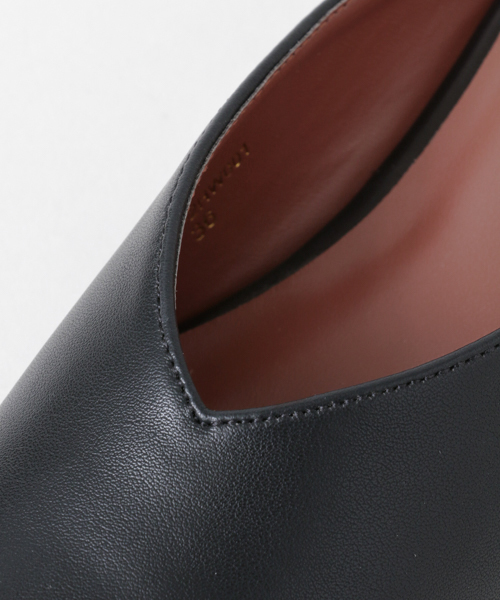 URBAN RESEARCH（アーバンリサーチ）の「Vカットスリッパ（サンダル・レディース・ブラック/ボルドー・37/36/38）」の7枚目の写真