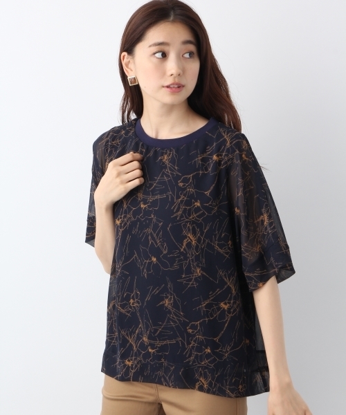 LEPSIM(レプシィム)の「ワイドフハクカサネプルオーバーSS 762021(Tシャツ/カットソー・レディース・オフホワイト/ブラック/グレイッシュベージュ/ダークネイビー・FREE)」の4枚目の写真