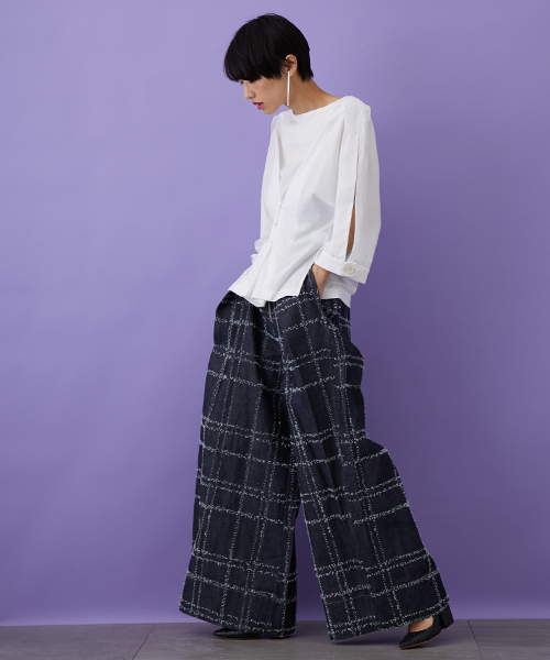 STUDIOUS（ステュディオス）の「【STUDIOUS】ニードルチェックワイドパンツ（その他パンツ・レディース・ブルー・0/1）」の9枚目の写真