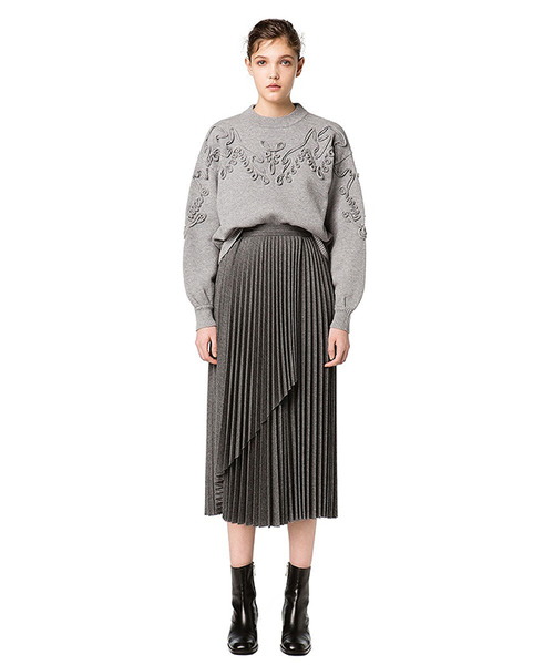 CLANE（クラネ）の「WRAP PLEATS SKIRT（スカート・レディース・ブラック/グレー/カーキ・0/1/2）」の14枚目の写真
