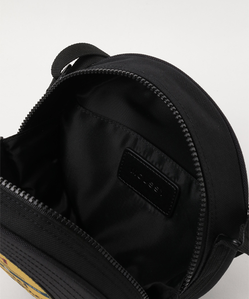 MOUSSY（マウジー）の「MSY ROUND BAG（ショルダーバッグ・レディース・ホワイト/ブラック・FREE）」の6枚目の写真