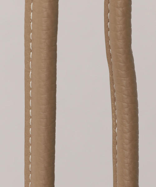 VASIC（ヴァジック）の「＜VASIC＞BOND MINI レザーバッグ（ハンドバッグ・レディース・ベージュ/オレンジ・FREE）」の4枚目の写真