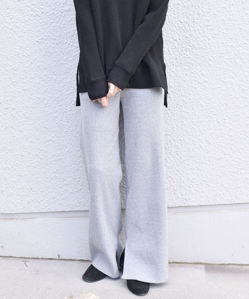 SHIPS（シップス）の「ジャージーテレコパンツ◇（その他パンツ・レディース・オフホワイト/ブラック/ネイビー・ONE SIZE）」の2枚目の写真