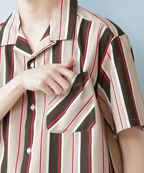 MONO-MART(モノマート)の「ポリトロマルチストライププリントオープンカラーシャツ(1/2 sleeve)(シャツ/ブラウス・メンズ・ブラック/オフホワイト/ブルー/キャメル・M/L)」の8枚目の写真
