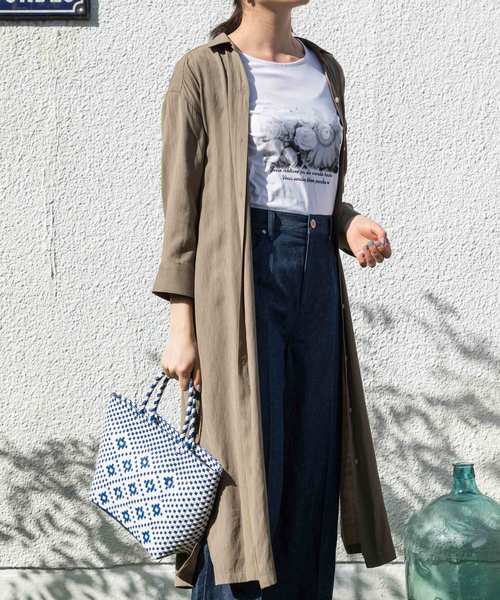 Petit Honfleur（プチオンフルール）の「プリントTシャツ（Tシャツ/カットソー・レディース・ホワイト/ブラック/ネイビー/ブルー・M size/L size）」の16枚目の写真