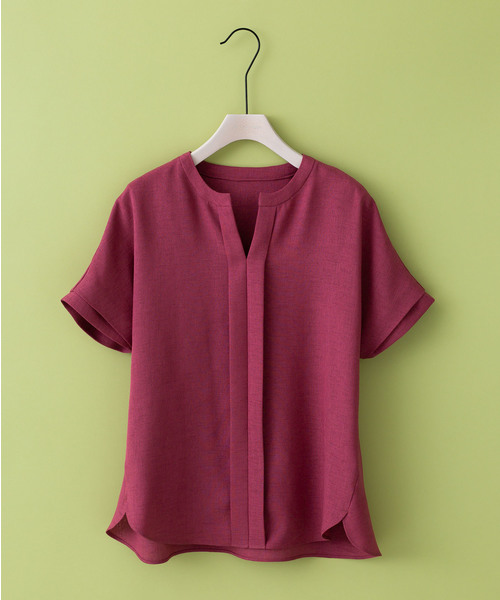 UNITED TOKYO（ユナイテッドトウキョウ）の「麻調スキッパーブラウス（シャツ/ブラウス・レディース・ブラック/アイボリー/ブラウン/ピンク/ブルー・1）」の5枚目の写真