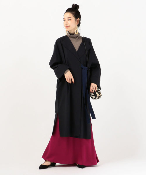 SHIPS Days(シップスデイズ)の「SHIPS Days STANDARD:ローブコート(その他アウター・レディース・ベージュ/ネイビー・ONE SIZE)」の2枚目の写真