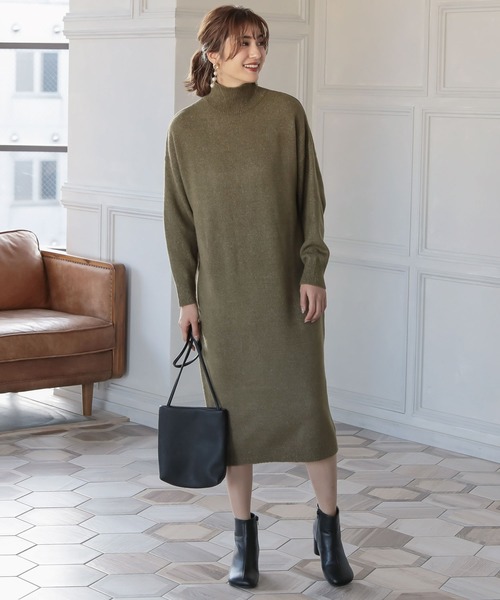 KOBE LETTUCE（コウベレタス）の「シンプルフラットショルダーバッグ（ショルダーバッグ・レディース・ブラック/シルバー/キャメル/グレイッシュベージュ・FREE）」の20枚目の写真