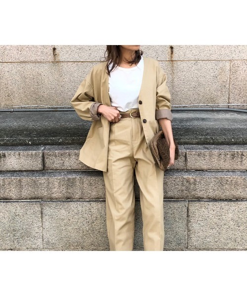 ulu（ウル）の「Linenstyle twill pegtop pants（その他パンツ・レディース・ベージュ/カーキ・FREE）」の3枚目の写真