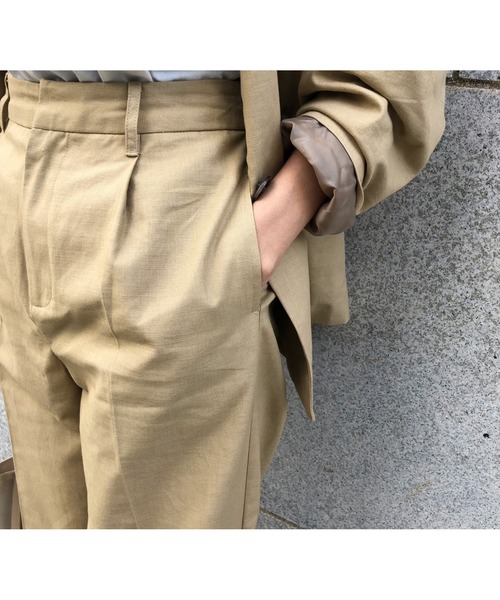 ulu（ウル）の「Linenstyle twill pegtop pants（その他パンツ・レディース・ベージュ/カーキ・FREE）」の6枚目の写真