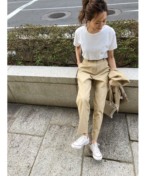 ulu（ウル）の「Linenstyle twill pegtop pants（その他パンツ・レディース・ベージュ/カーキ・FREE）」の16枚目の写真