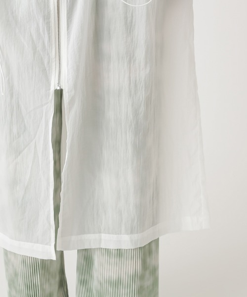 mystic（ミスティック）の「シアーロングブルゾン（ブルゾン・レディース・オフホワイト/ピンク/グレー・FREE）」の10枚目の写真