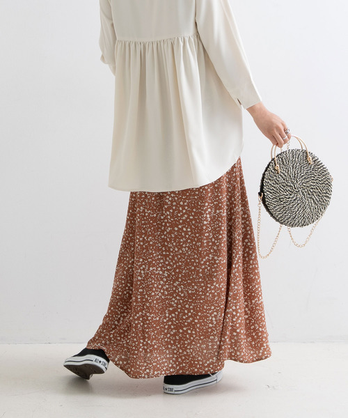 Newlyme（ニューリーミー）の「花柄ナローマキシスカート【R】（スカート・レディース・ブラック/ピンク・MEDIUM/LARGE）」の7枚目の写真