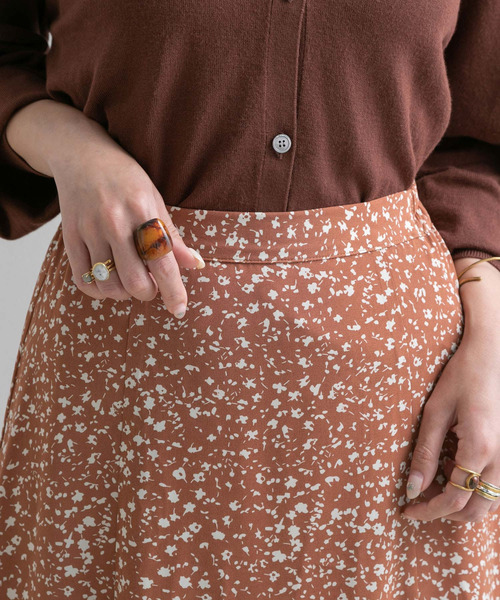 Newlyme（ニューリーミー）の「花柄ナローマキシスカート【R】（スカート・レディース・ブラック/ピンク・MEDIUM/LARGE）」の21枚目の写真