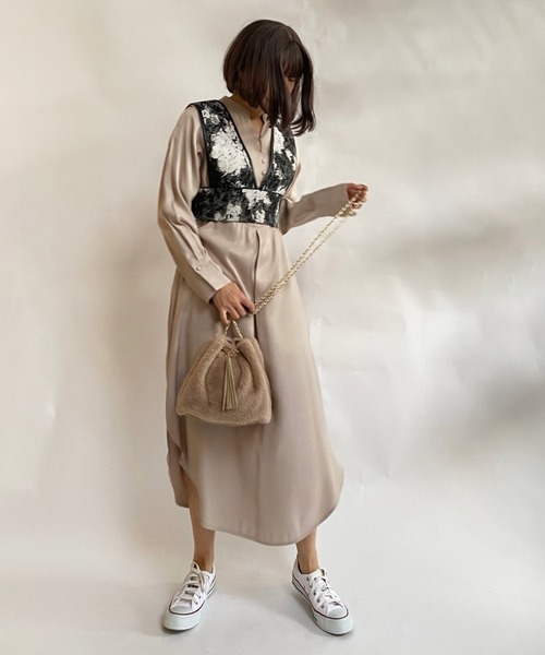 Mysa&Liina（ミーサリーナ）の「パイピングジャガードビスチェ（その他トップス・レディース・ブラック/レッド・M）」の3枚目の写真