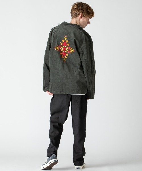 rehacer（レアセル）の「rehacer : Loose Corduroy Tailored Jacket / ルーズコーデュロイ テイラード ジャケット（テーラードジャケット・メンズ・ネイビー/グリーン・MEDIUM/LARGE/X-LARGE）」の3枚目の写真