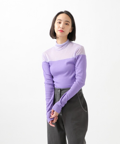 ROCKET x LUNCH（ロケットアンドランチ）の「ROCKET×LUNCH／シアー切り替えタートルネックＴ　2928998（Tシャツ/カットソー・レディース・ブラック/パープル・SMALL）」の2枚目の写真