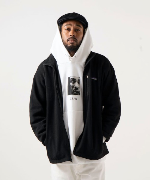 APPLEBUM（アップルバム）の「"CLAN" Sweat Parka（パーカー・メンズ・ホワイト・MEDIUM/LARGE/X-LARGE/SMALL）」の5枚目の写真