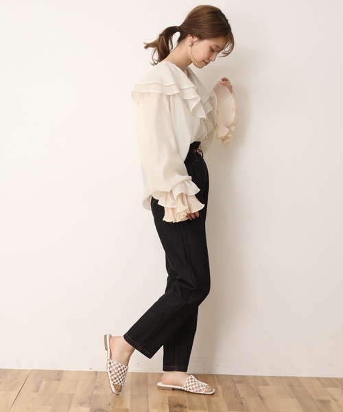 one after another NICE CLAUP（ワンアフターアナザーナイスクラップ）の「ラッフルフリル羽織りブラウス（シャツ/ブラウス・レディース・アイボリー/ブラック系その他/ミント/アニマル・FREE）」の15枚目の写真
