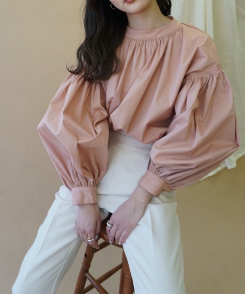 I_am（アイアム）の「gather volume blouse / ギャザー