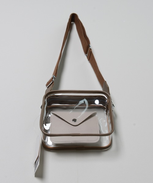 shopnikoniko（ショップニコニコ）の「ベルトショルダークリアバッグ（ショルダーバッグ・レディース・ホワイト/ブラック/ブラウン/グリーン・フリー）」の12枚目の写真